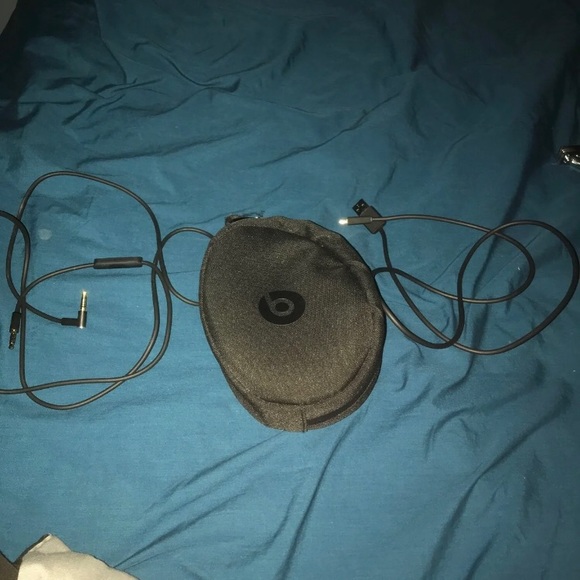 solo 3 wireless beats by dr dre - Picture 3 of 4